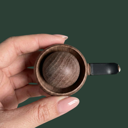 Essential oil car diffuser